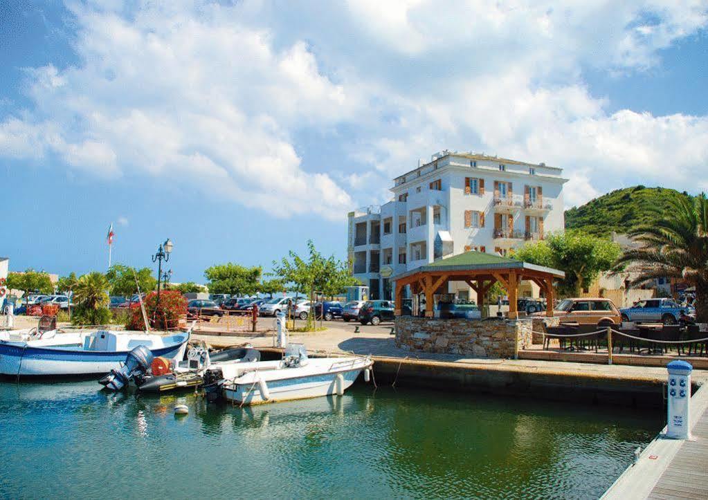 Marina D'Oro Hotel Macinaggio  Bagian luar foto